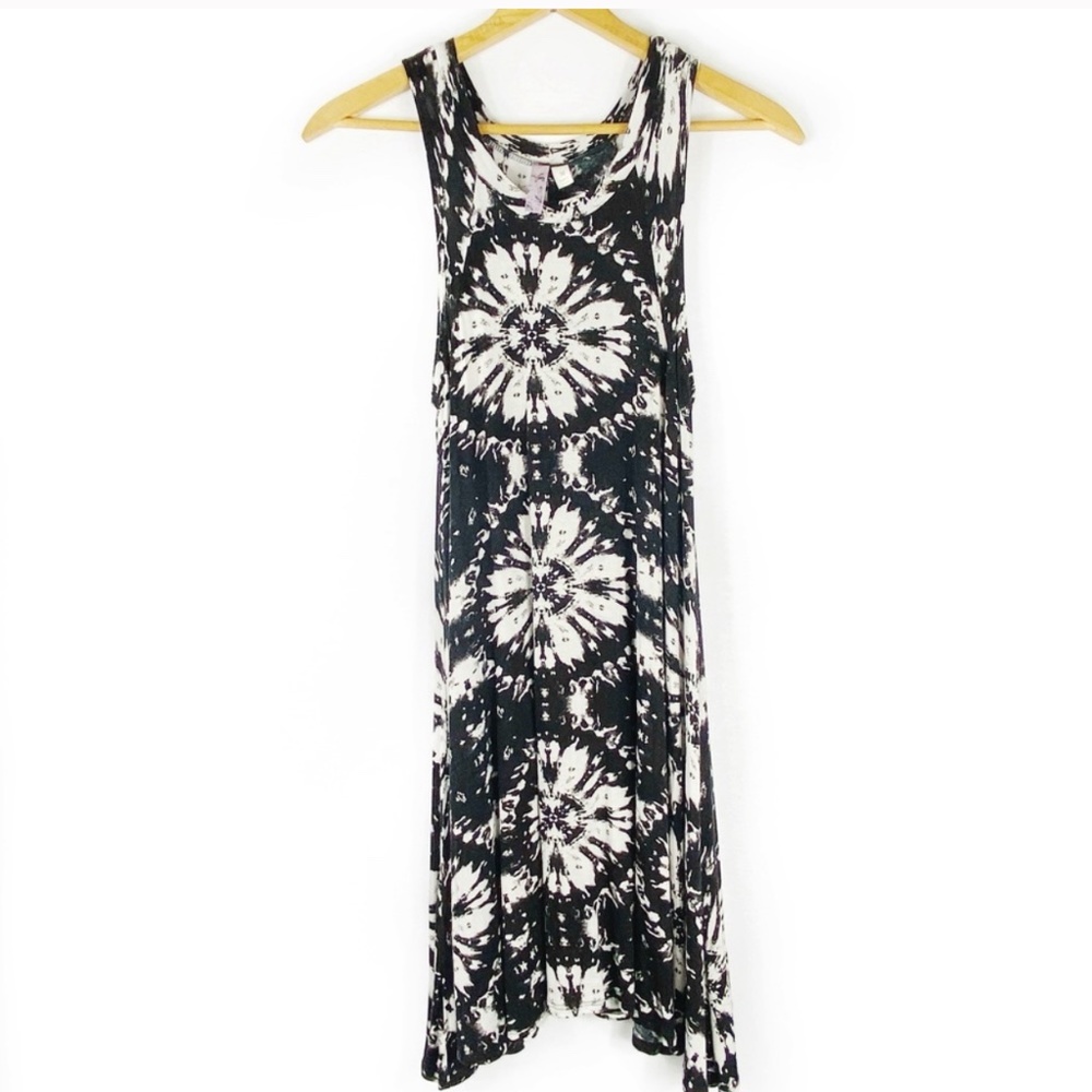 Francesca's Alya Black & White Tie-Dye Tank Dress